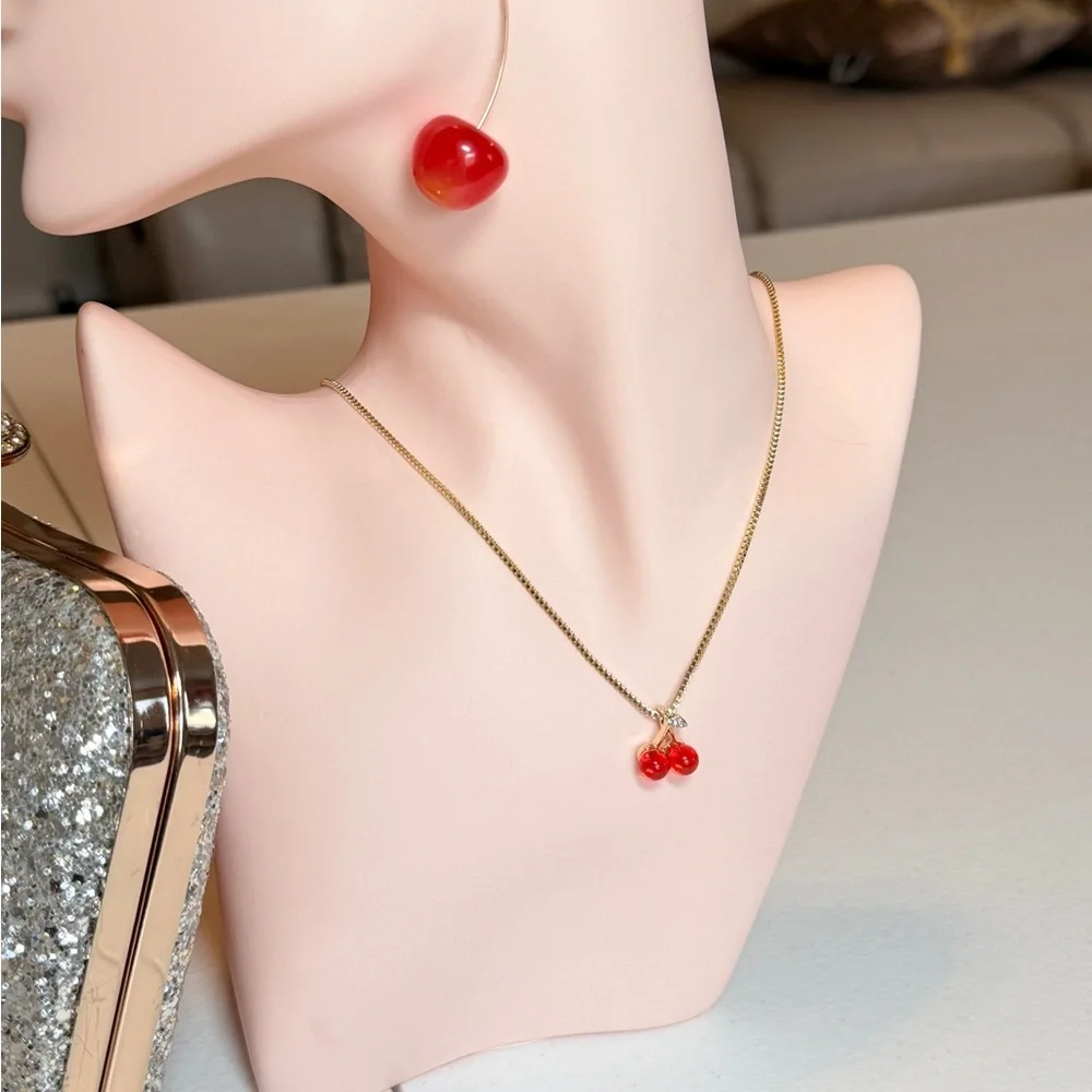 Elegant Gold Cherry Pendant Necklace